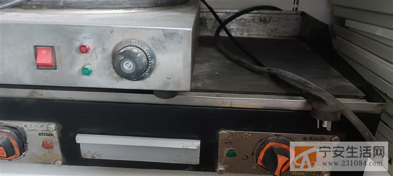 超市货架，关东煮，冰箱