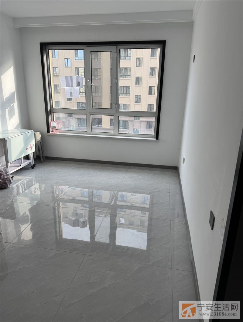 出租向阳康城电梯楼