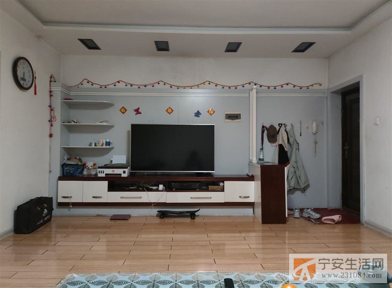 出租房屋一年12000包取暖费